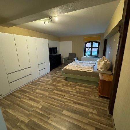 Zimmer In Tangermuender Innenstadt Bagian luar foto
