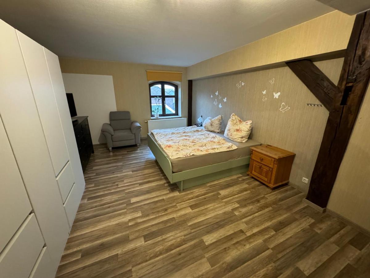 Zimmer In Tangermuender Innenstadt Bagian luar foto
